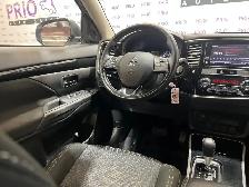 2019 Mitsubishi Outlander - Photo 26