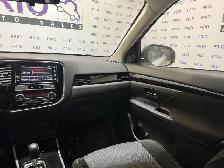 2019 Mitsubishi Outlander - Photo 27