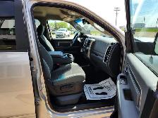 2018 Ram 2500 Crew Cab 4X4 SLT 5.7L - Clean Title - Photo 14