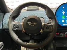 2025 MINI Countryman - Photo 16