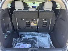 2025 Toyota Sienna Hybrid XLE 8 Passengers - Photo 7