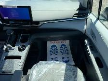2025 Toyota Sienna Hybrid XLE 8 Passengers - Photo 14