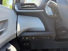 2025 Toyota Sienna Hybrid XLE 8 Passengers - Photo 21