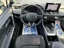 2024 Toyota RAV4 Hybrid SE AWD - Photo 11