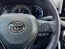 2024 Toyota RAV4 Hybrid SE AWD - Photo 18