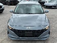 2022 Hyundai Elantra Preferred - Photo 2