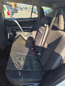2018 Toyota RAV4 LE - Photo 8