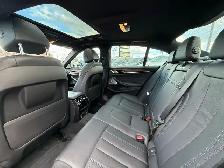 2022 BMW 5 Series 540i xDrive - Photo 8