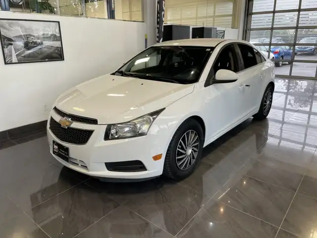 2012 Chevrolet Cruze LT turbo avec 1SA