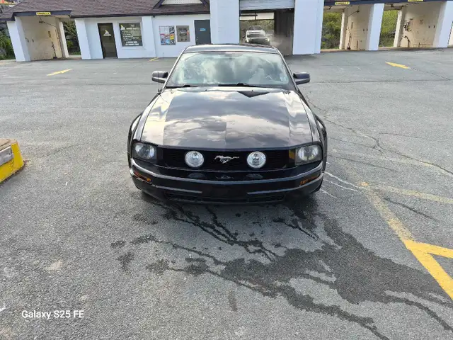 2005 Ford Mustang