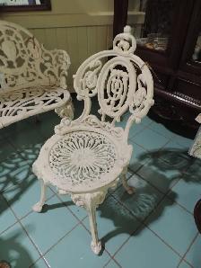 Cast Iron Garden Furniture - Photo 2