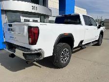 2024 GMC Sierra 3500HD SLE 4WD/ LOCAL TRADE/ 1 OWNER/ TOW PKG/ R - Photo 2