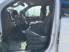 2024 GMC Sierra 3500HD SLE 4WD/ LOCAL TRADE/ 1 OWNER/ TOW PKG/ R - Photo 5