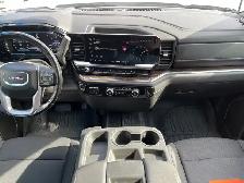 2024 GMC Sierra 3500HD SLE 4WD/ LOCAL TRADE/ 1 OWNER/ TOW PKG/ R - Photo 6