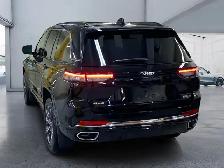 2025 Jeep Grand Cherokee Overland - Photo 3