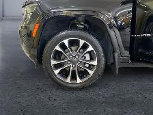 2025 Jeep Grand Cherokee Overland - Photo 9