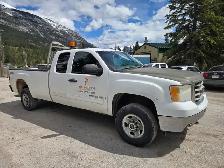 2007 GMC Sierra 2500 - Photo 2