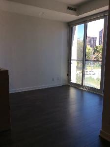 Amazing Downtown Sought-after Condo Studio available June - Photo 8