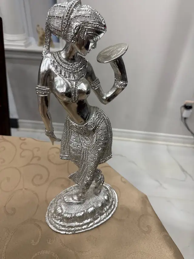 Silver statue of Indian lady new Brampton, $30