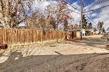 An upper level 3 beds, 2 baths suite for rent in Calgary , - Photo 8