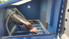 Floor-Model Sand Blasting Cabinet - Photo 2