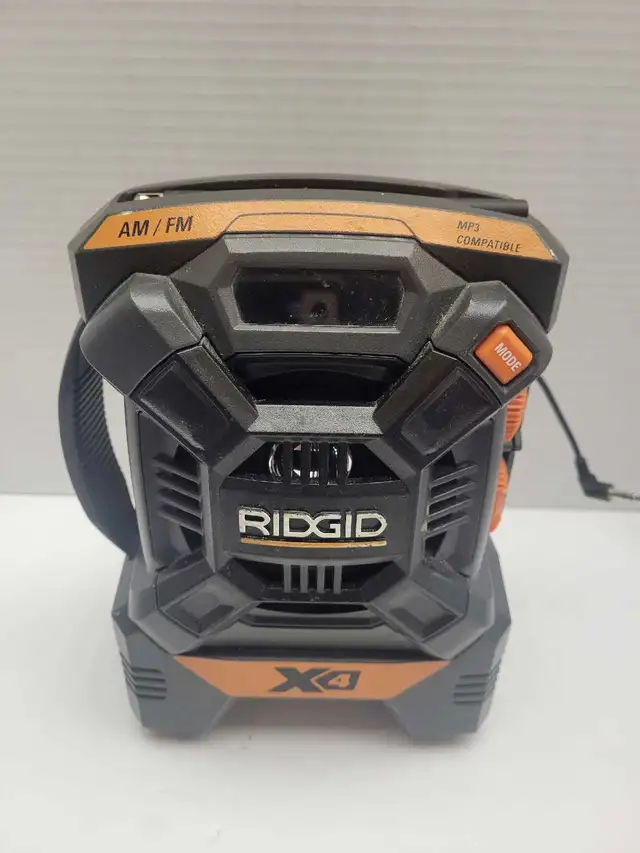 Ridgid R84084 18v Jobsite Work AM/FM Radio