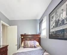 4Bed/ 2 Bath detached house from vicinity Ambassador plaza $2250 - Photo 8