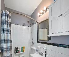 4Bed/ 2 Bath detached house from vicinity Ambassador plaza $2250 - Photo 9