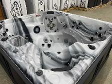 2003 Arctic Spas Summit Legend SE - Fully Refurbished - Photo 5