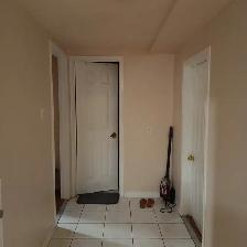 Room for Rent in Basement - Photo 5