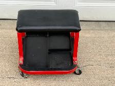 Garage roller seat - Photo 4