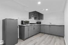 Private 1 bedroom basement Available Immediately - Photo 5