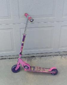 $10 Kick Scooters for kids - Photo 3