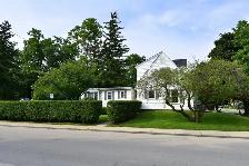 $1,850 1 bedroom 1-bathroom apartment (short walk to Juravinski) - Photo 9