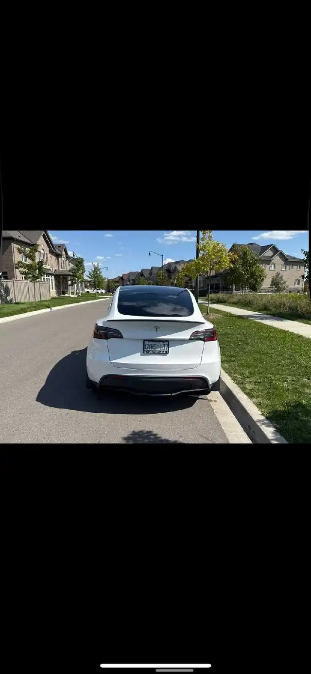 2023 Tesla Model Y for rent