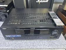 Yamaha RX-V565 HDMI 7.1 Surround Sound Reciever With Remote