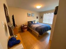 July, a 2-bdr apt, Heat, parking, elevator, clean and quiet apt - Photo 9