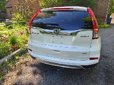 Selling 2016 Honda crv Awd - Photo 5