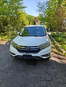 Selling 2016 Honda crv