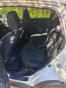 Selling 2016 Honda crv - Photo 9