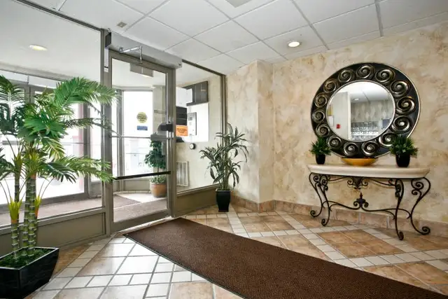 Spacious 1 bedroom apartment in a prestigious building