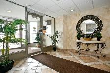 Spacious 1 bedroom apartment in a prestigious building