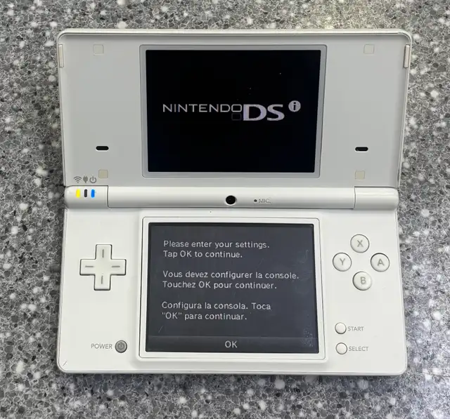 Nintendo DSI System With Charger