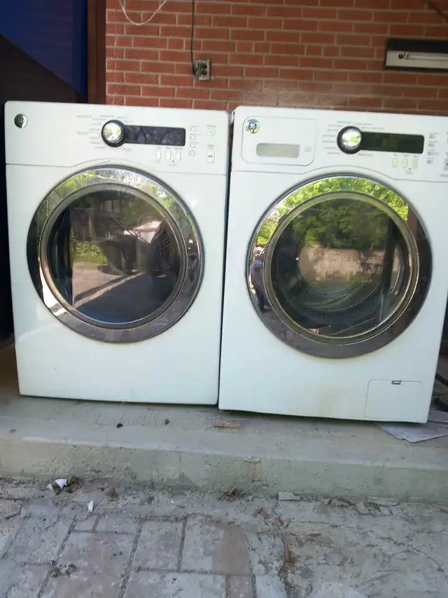 Stackable GE Washer and Dryer for small spaces