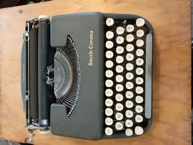 Smith-Corona Skyriter