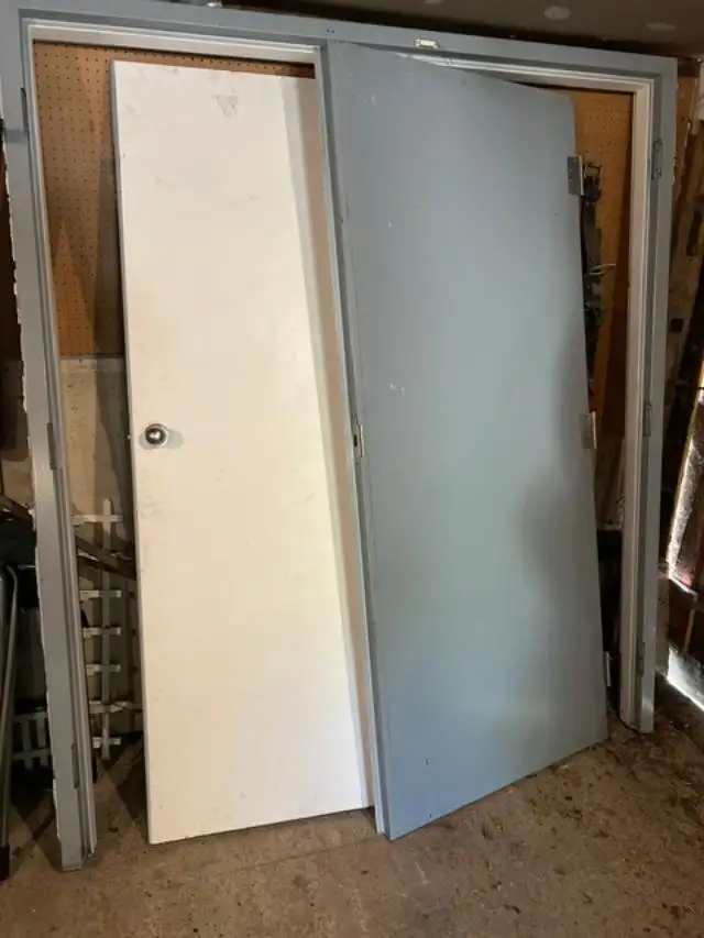 Steel doors with frame