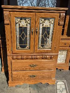 Oak Bedroom Set - Photo 3