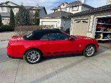 2010 Mustang Convertible - 44,000 original kms - Photo 3