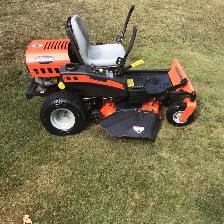 Ariens Zero Turn Lawnmower - Photo 3