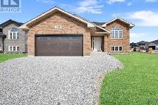Belle River 2 Bedroom 1 Bathroom w/ Parking